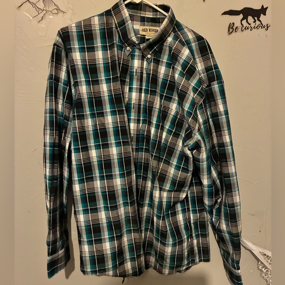 Casual Blue and Black Button Down Shirt with Relaxed Fit